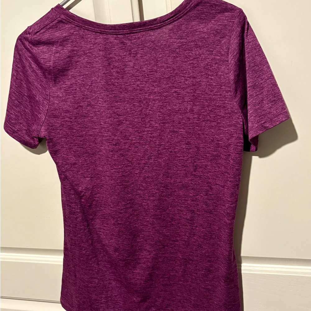 NIKE DRI-FIT Women's Heather Purple Plum Activewear T-Shirt Size Small S - Picture 3 of 3